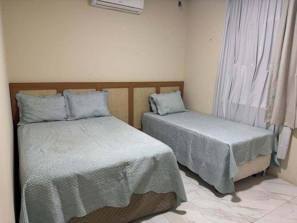 Bed, Photo of the whole room, Bedroom, air conditioner