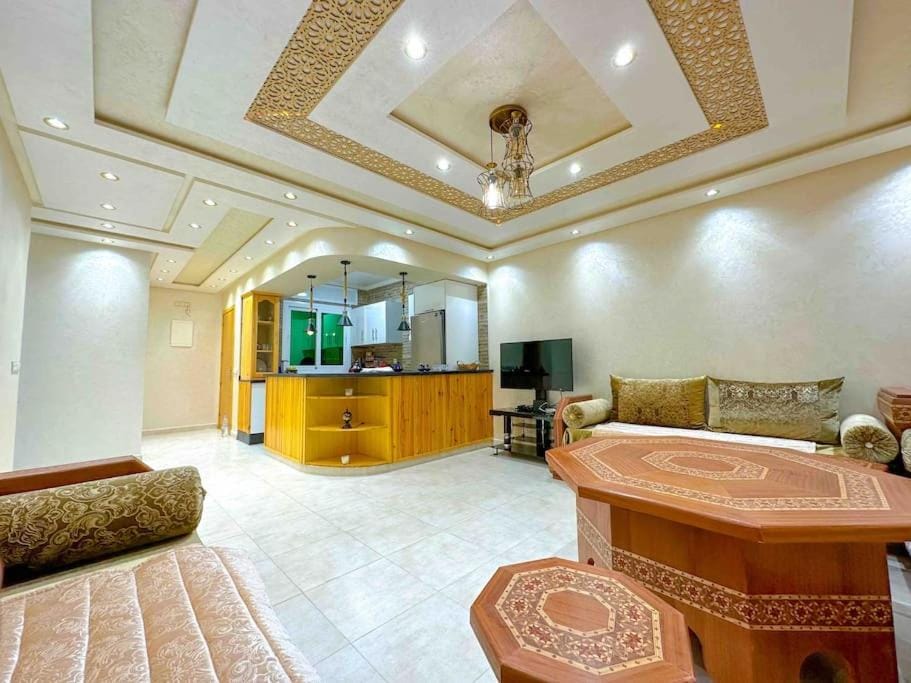 Communal lounge/ TV room, TV and multimedia, Living room, Seating area