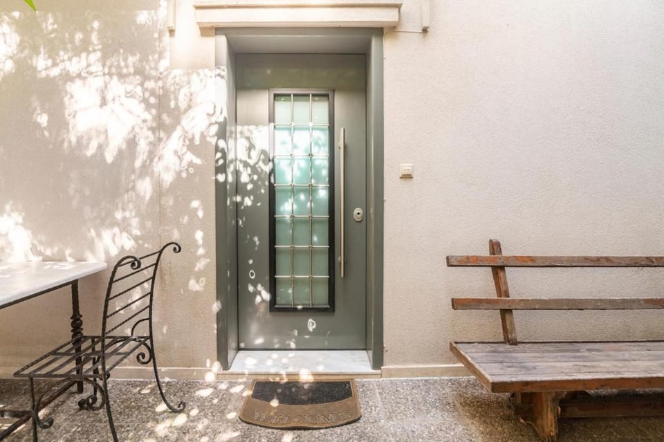 Pop Art Home - Experience Local Vibes Apartment in Athens