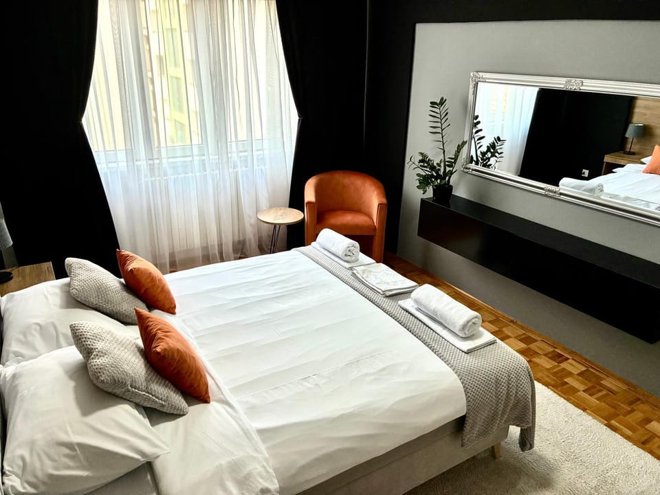 Bed, Bedroom