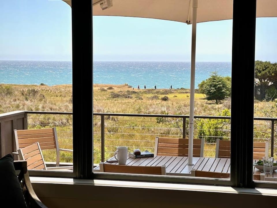 Coastal Calm at Sea Ranch House in Sonoma County