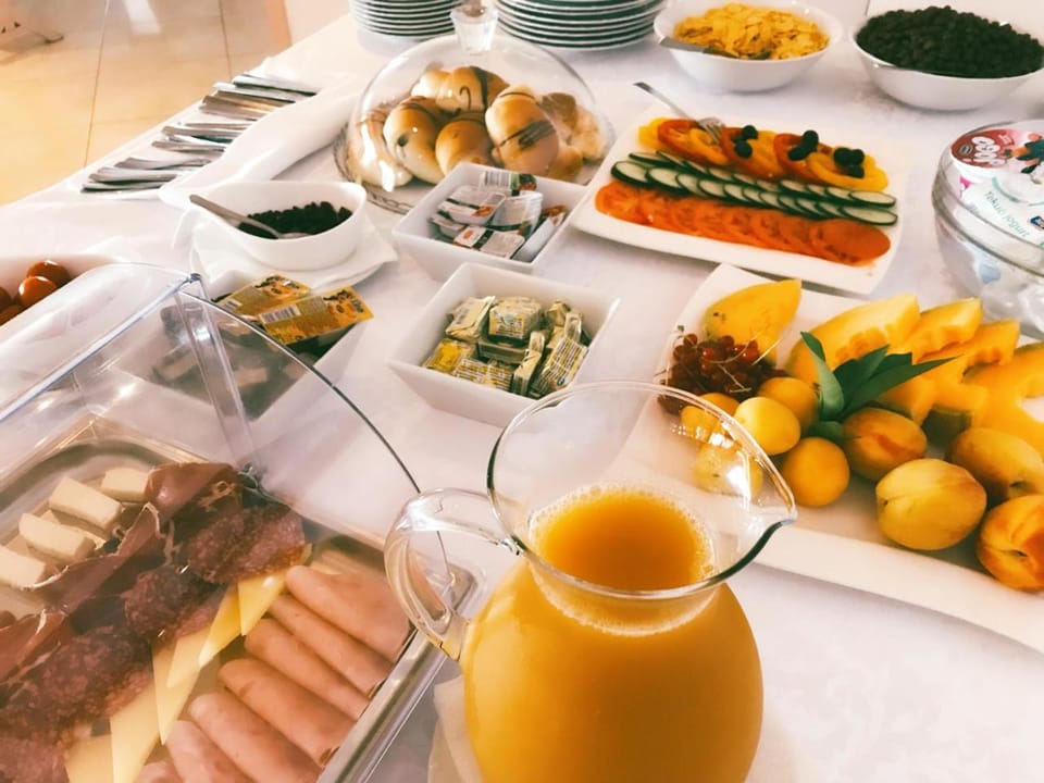 Breakfast