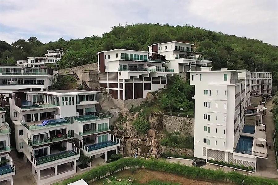 Property building, Floor plan, Mountain view