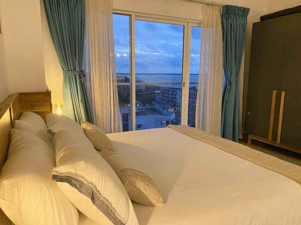 Bed, View (from property/room)