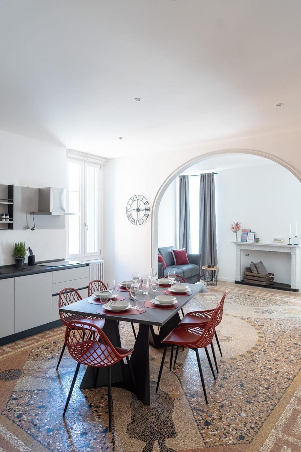 Living room, Dining area, dishwasher, pet friendly, pet friendly, stove, stove, kitchen, kitchen