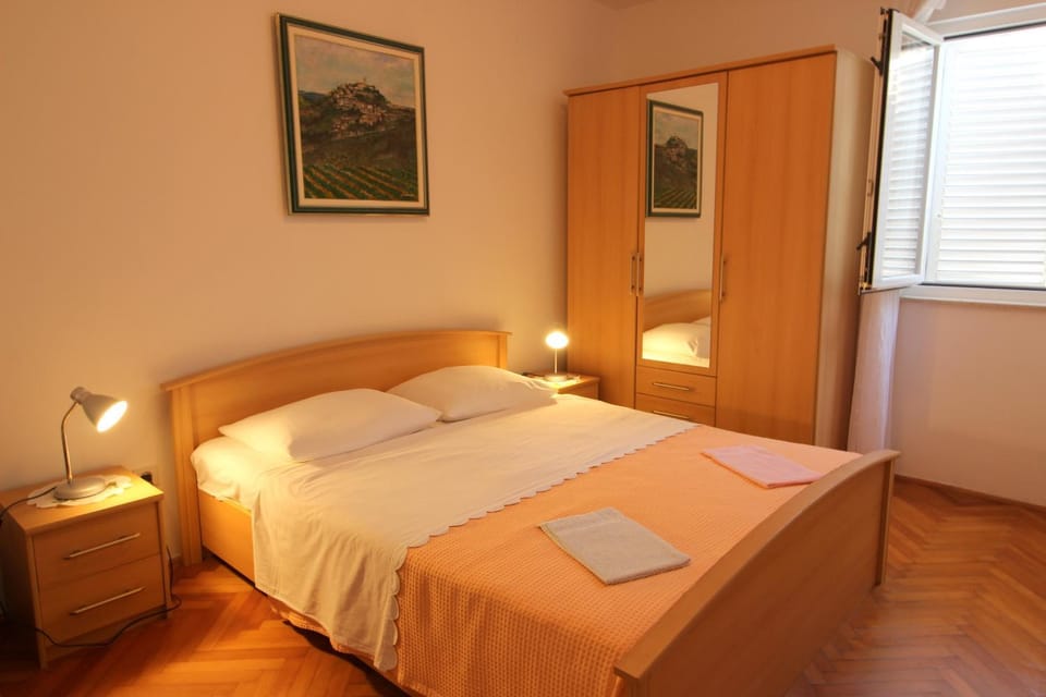 SANDRA A4, 80 m FROM THE BEACH Apartment in Novigrad