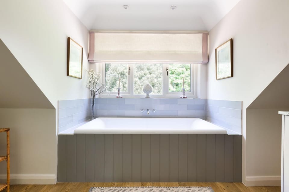 Nest Stay By The Butler Collection House in Horsham District