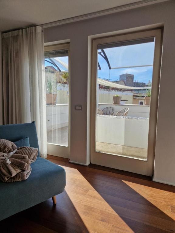 View (from property/room), Balcony/Terrace