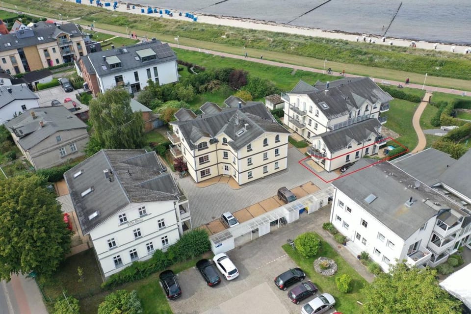 Property building, Bird's eye view