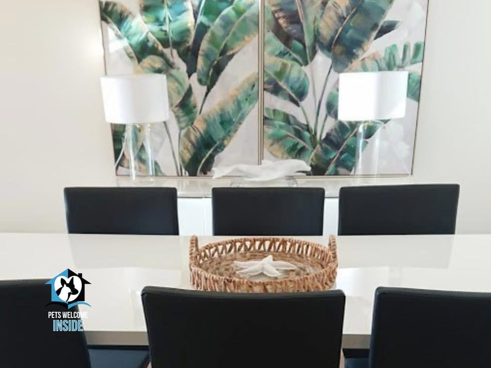 Decorative detail, Dining area