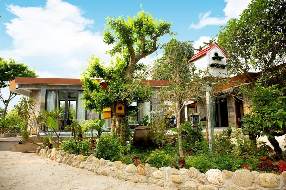 Property building, Garden