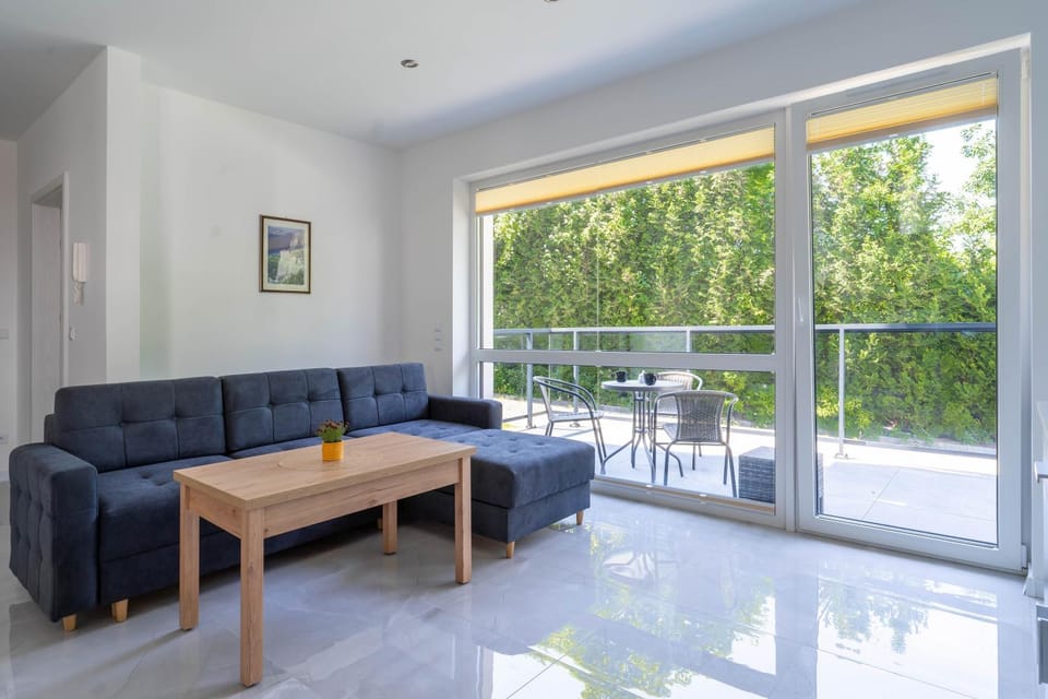 Apartamenty Olchowa z tarasem w spokojnej okolicy - Dream Apart Apartment in Czechia
