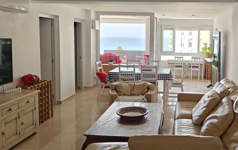 Balcony/Terrace, Living room, Dinner
