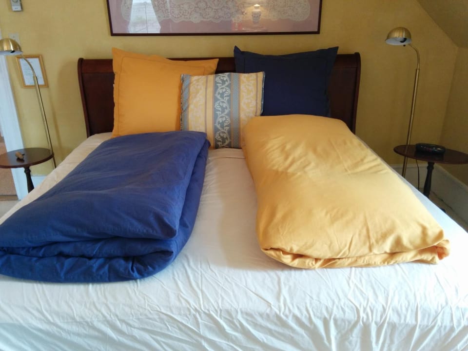 Fairmont House Bed & Breakfast Bed and Breakfast in New Brunswick