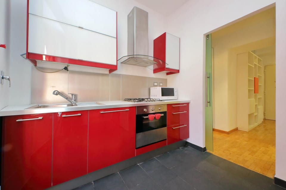 Kitchen or kitchenette, dishwasher, pet friendly, stove, washing machine