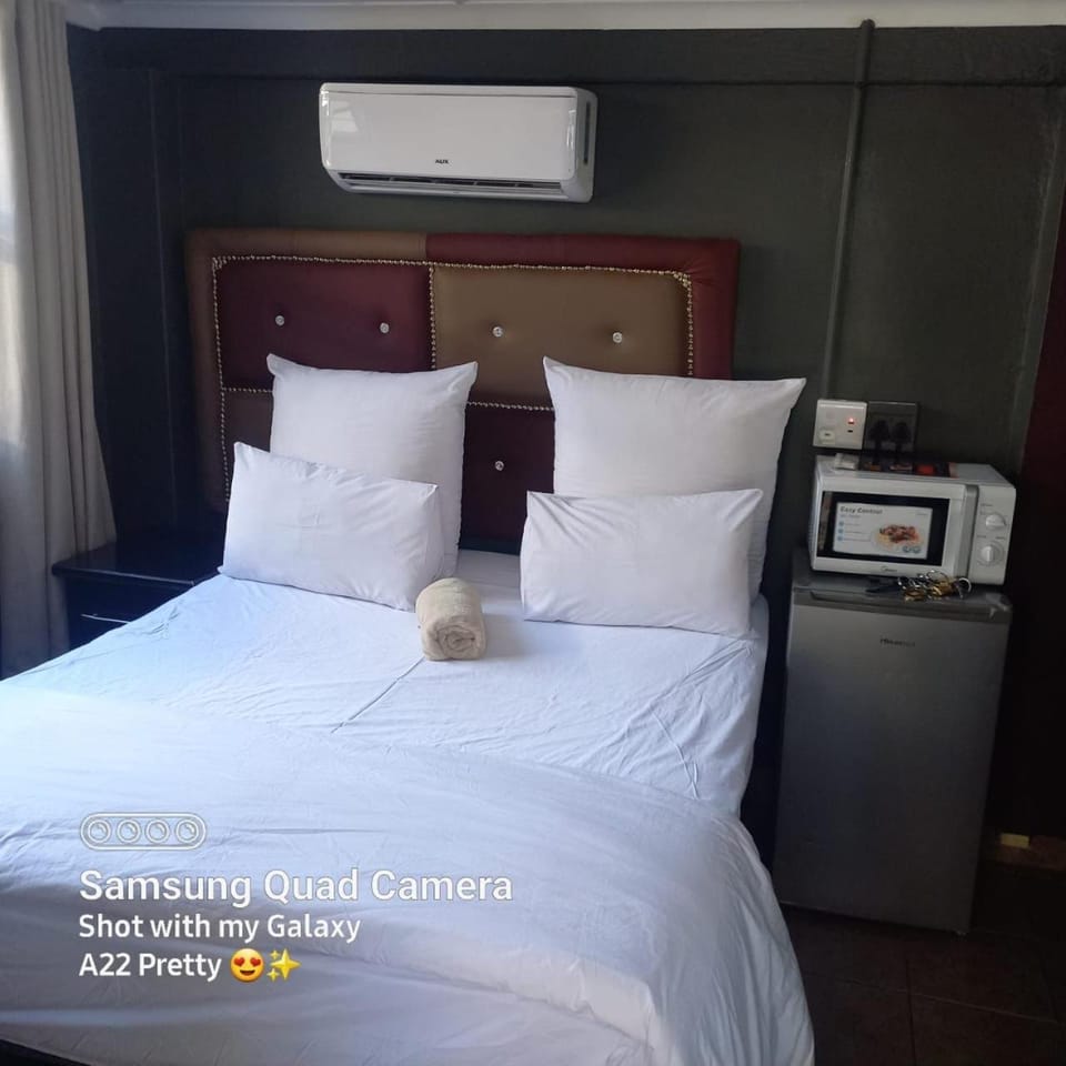 Mino Guest House Bed and Breakfast in KwaZulu-Natal