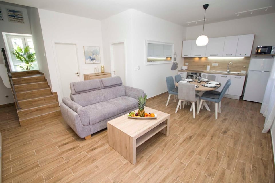 Kitchen or kitchenette, Living room, Dining area