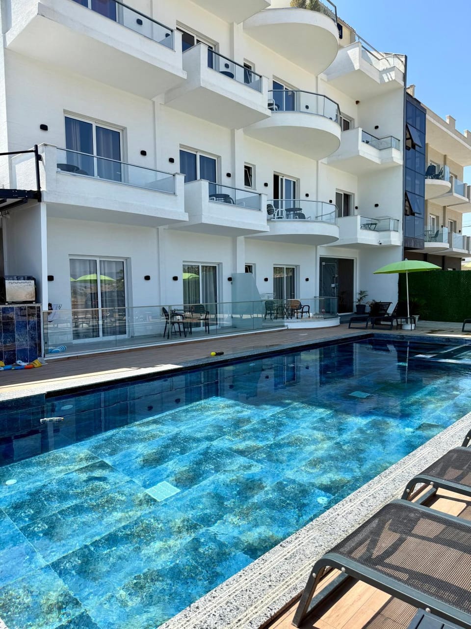 Galaxy Hotel Apartment in Ksamil