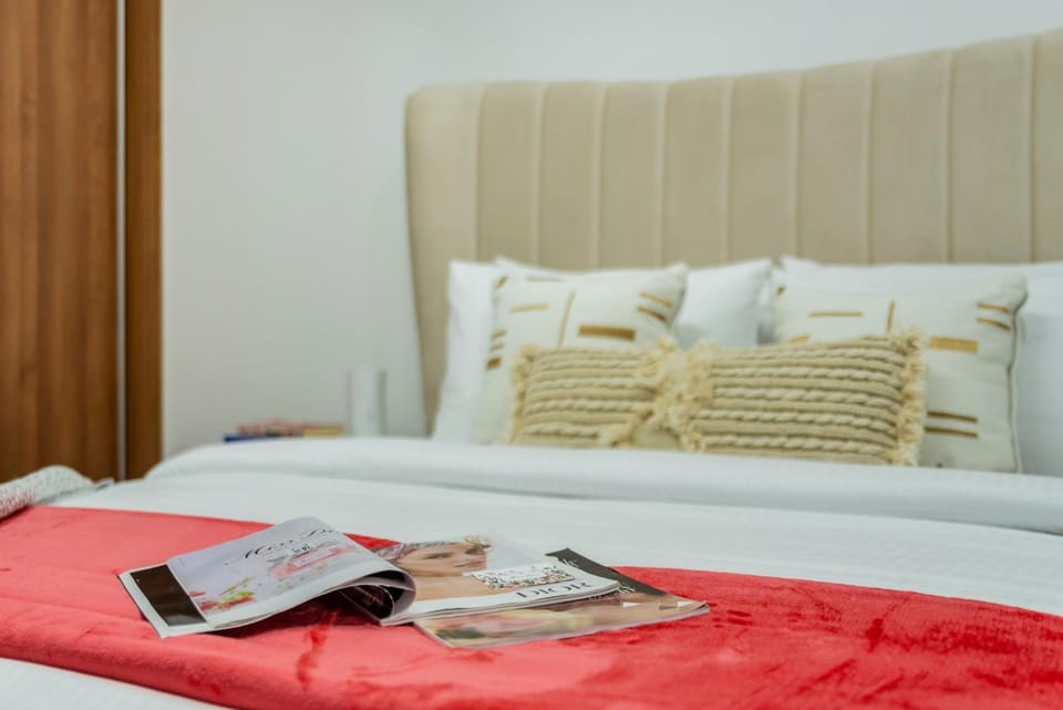 The Smart Concierge - Princess tower Apartment in Dubai