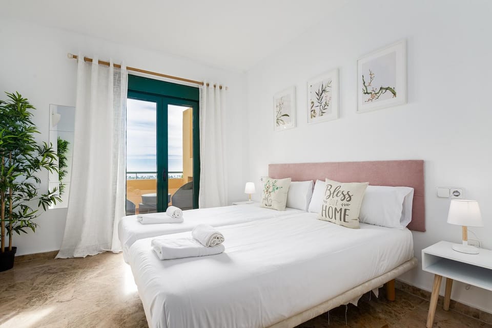 Awesome views and walk to the beach! RDR316 Apartment in San Pedro de Alcántara