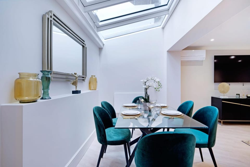Marble Arch Suite 7 Apartment in City of Westminster