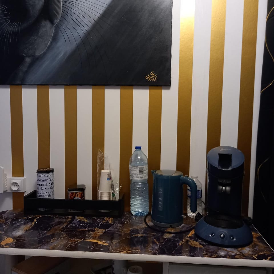 Coffee/tea facilities