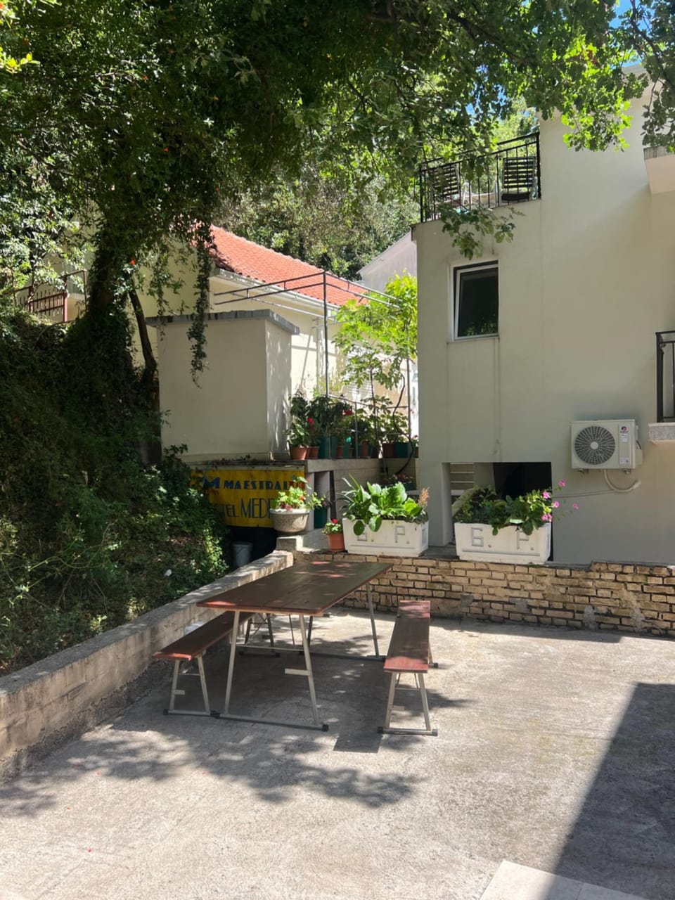 Patio, Day, Garden view