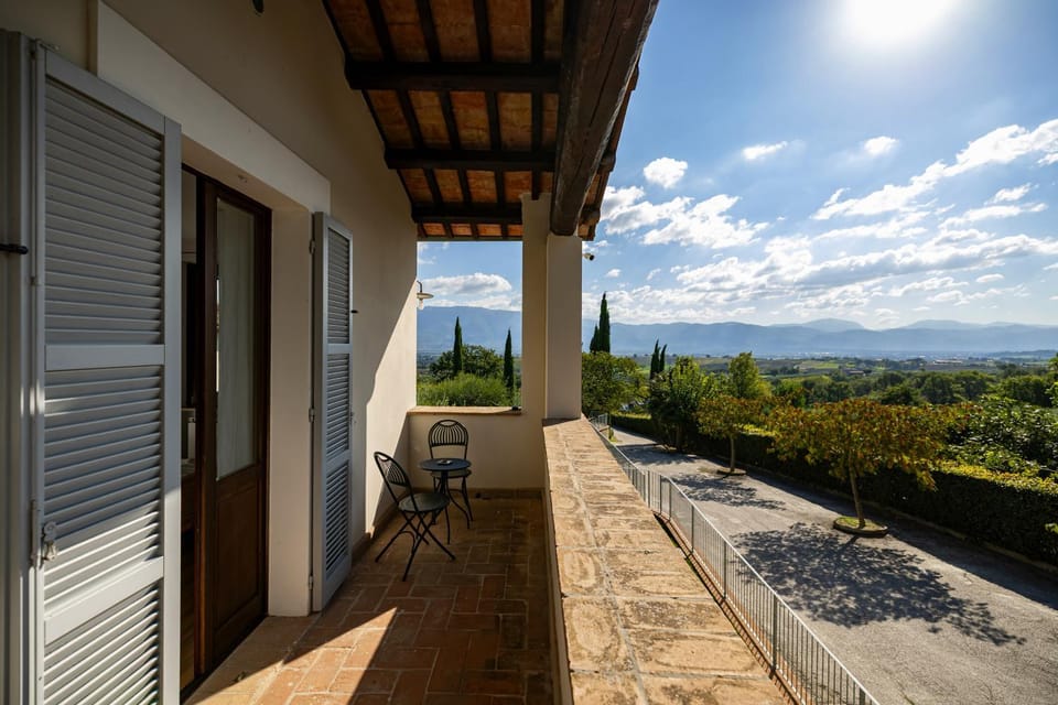 Day, Natural landscape, View (from property/room), Balcony/Terrace, Mountain view