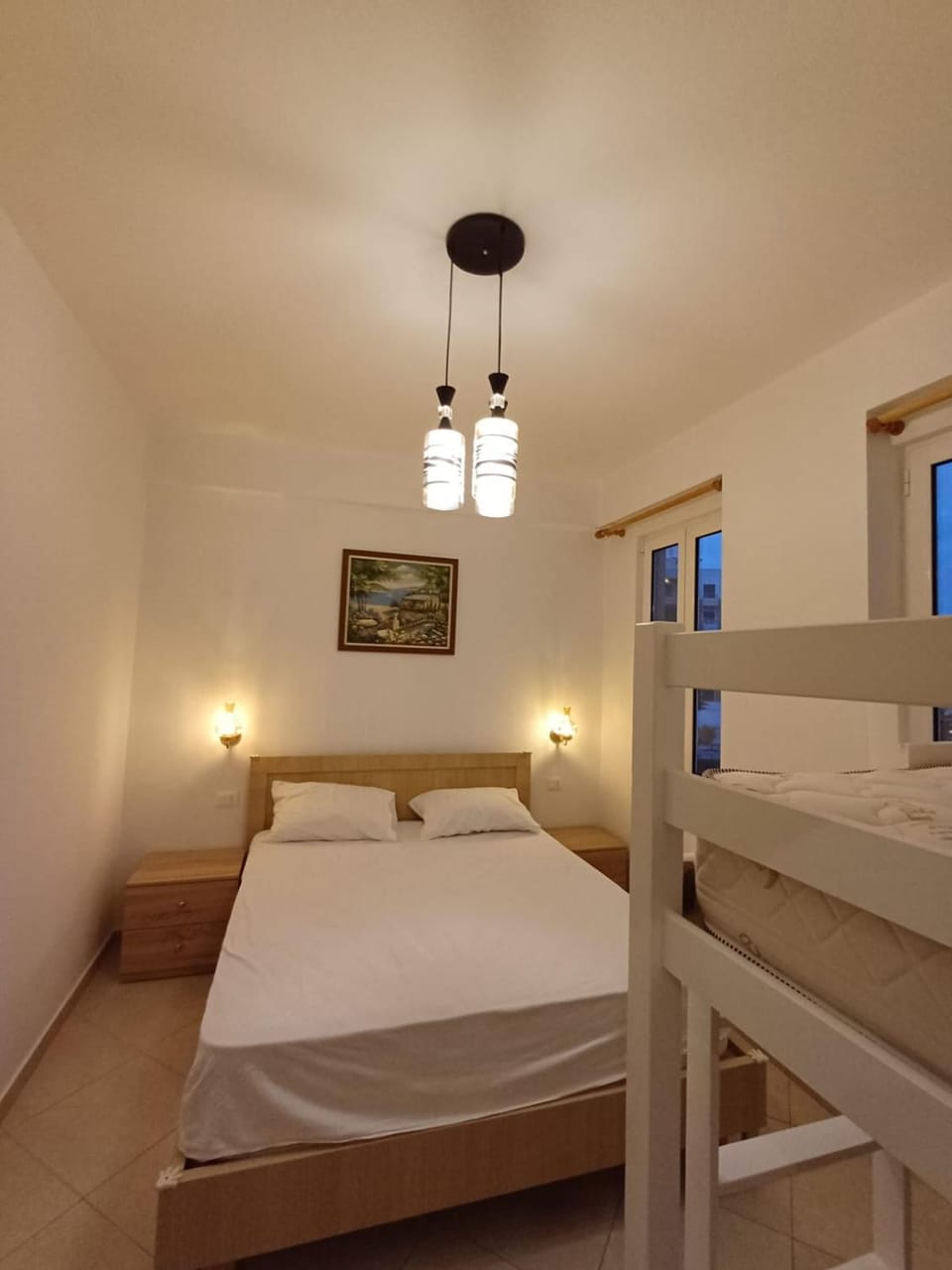 Bedroom, bunk bed