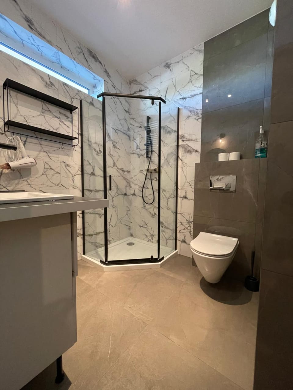 Shower, Toilet, Bathroom