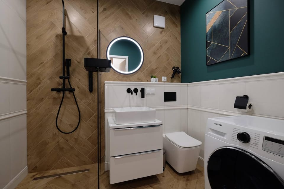 Bathroom, washing machine