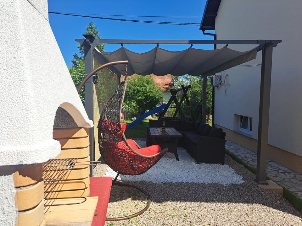 Garden, Garden view