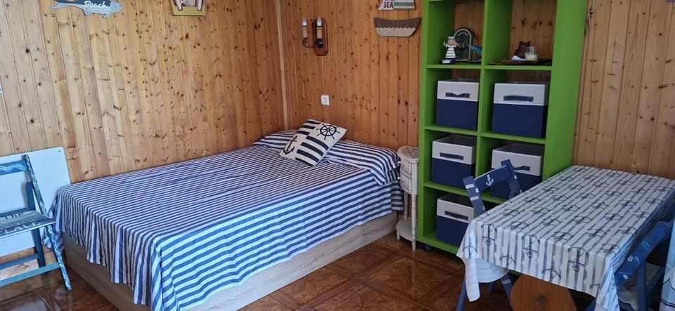 Bonito Estudio Port Aventura Playa Parking Apartment in La Pineda