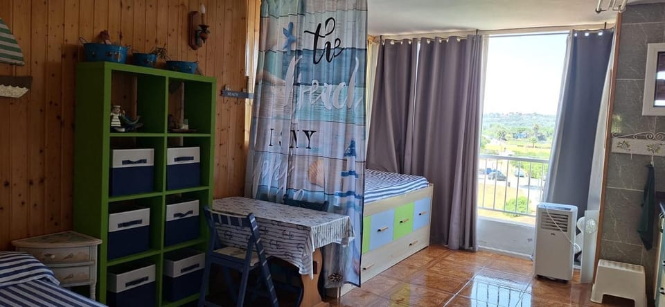 Bonito Estudio Port Aventura Playa Parking Apartment in La Pineda