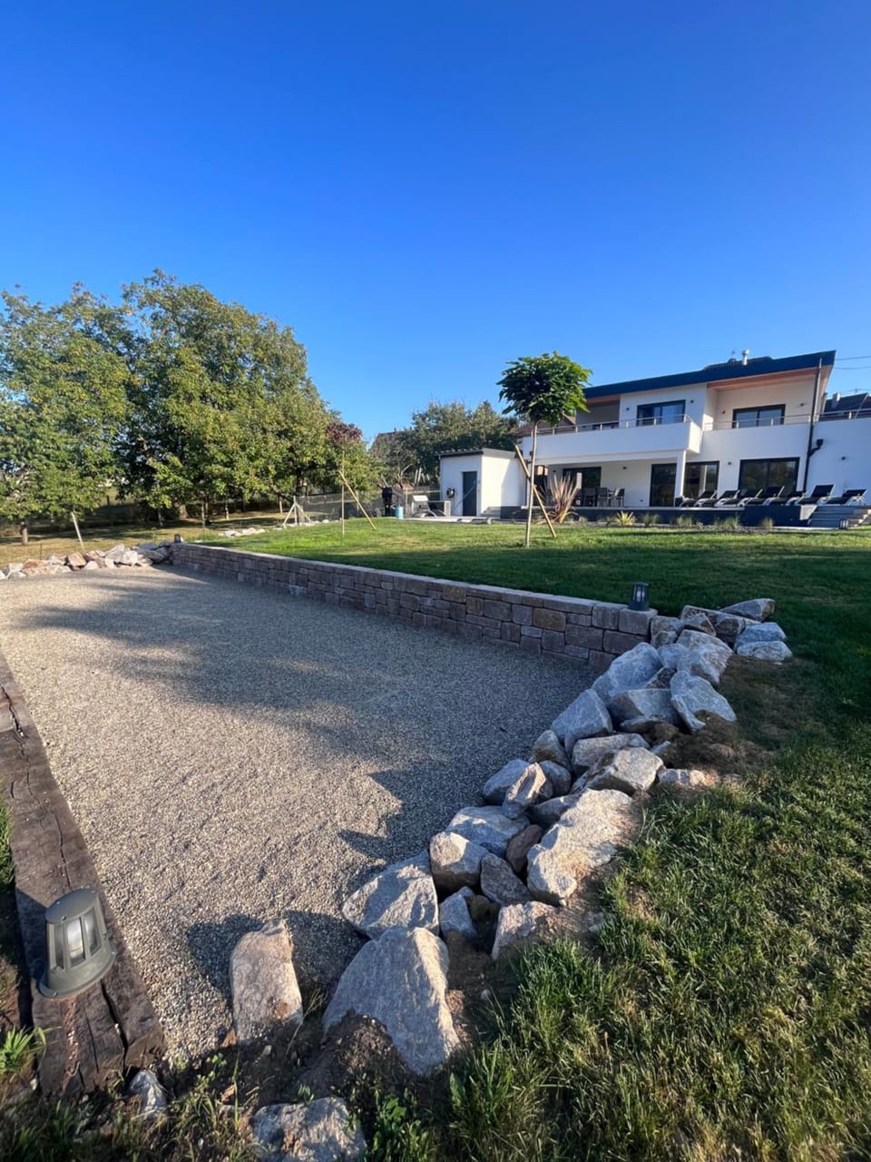 Property building, Neighbourhood, Natural landscape, Bowling, Bowling