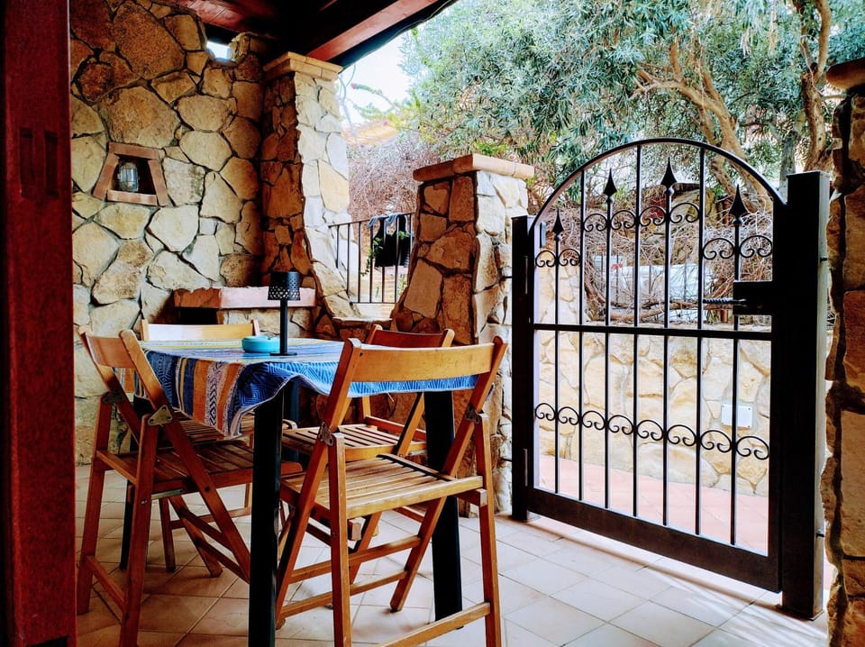Balcony/Terrace, Dining area