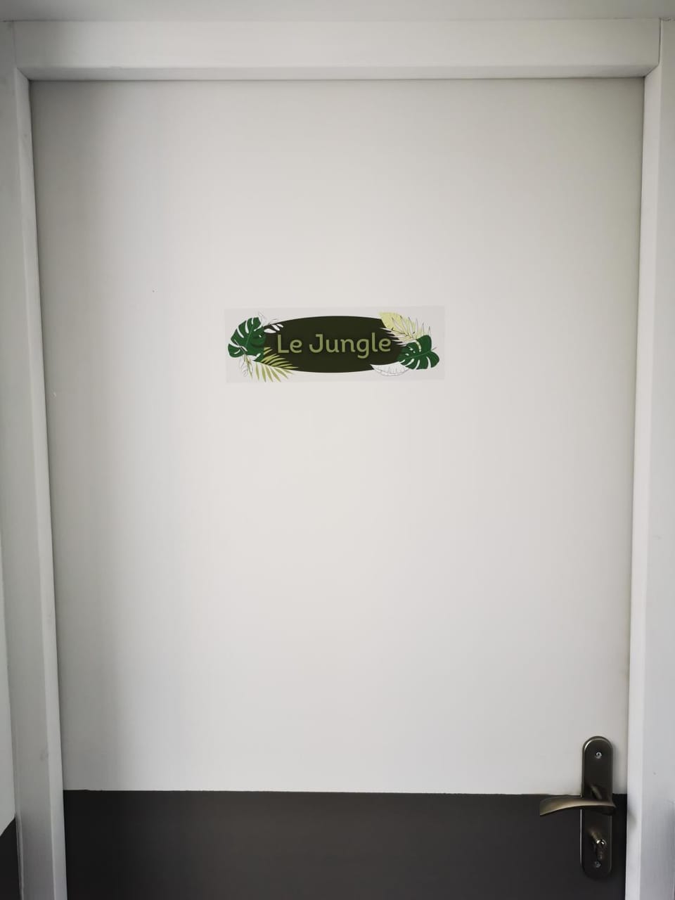 Facade/entrance, Property logo or sign