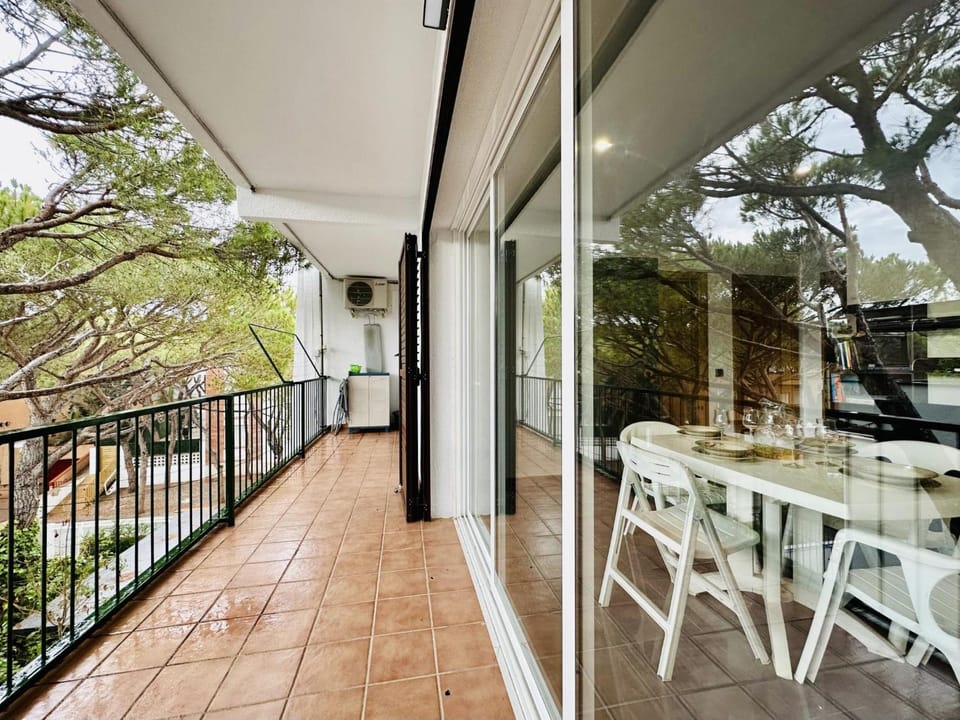 Property building, Balcony/Terrace