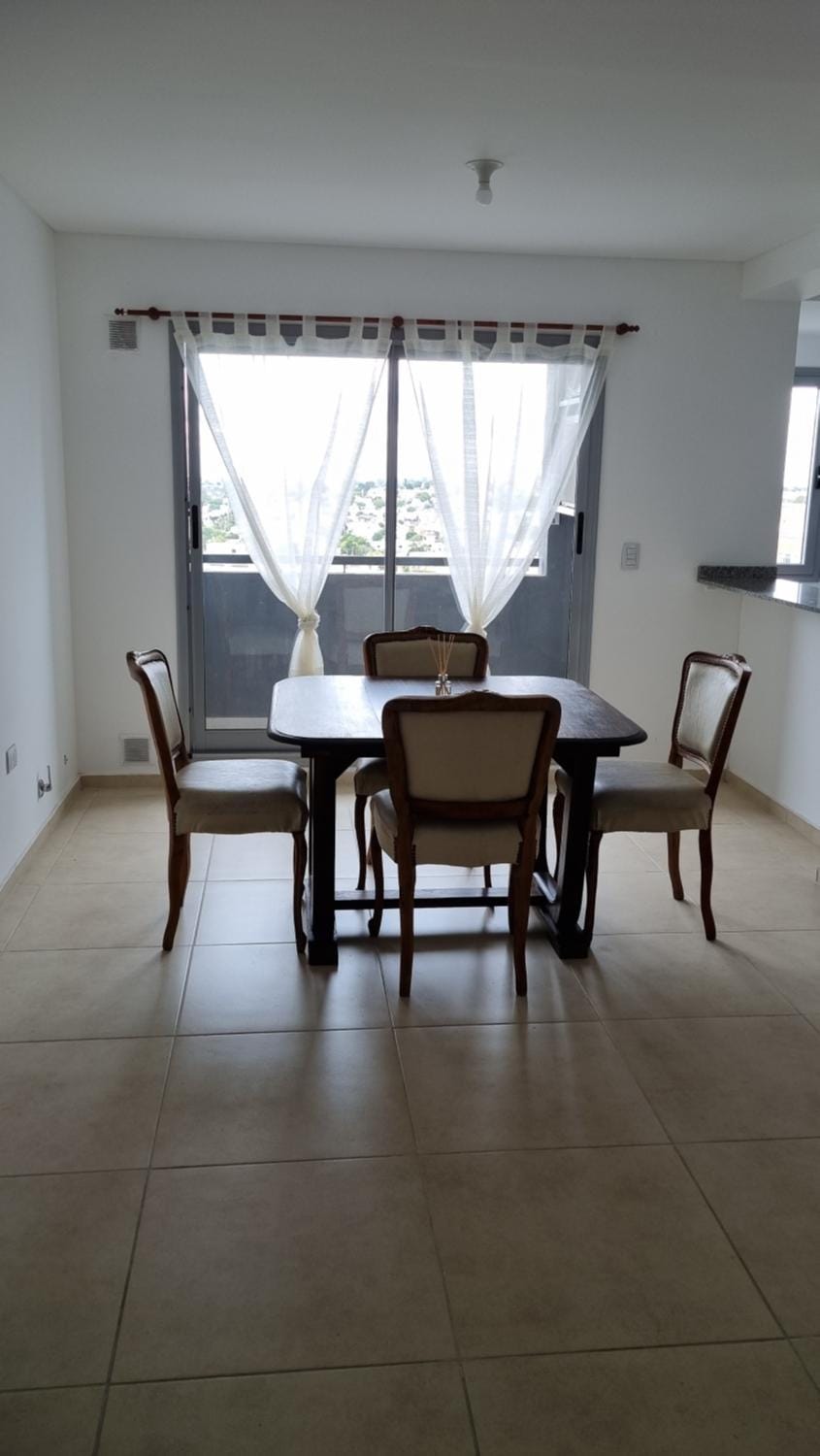 Hermoso departamento temporario en zona centro a metros de la terminal e importantes hospitales Apartment in Cordoba