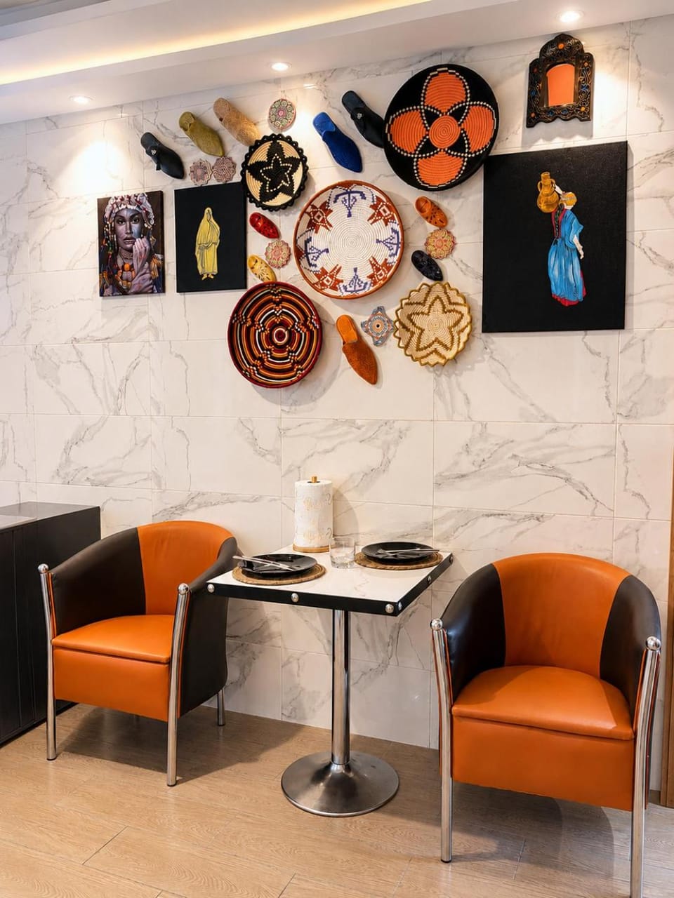 Decorative detail, Seating area