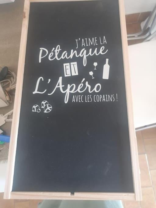 Proche de la plage les hauts du port Apartment in La Cadière-d'Azur