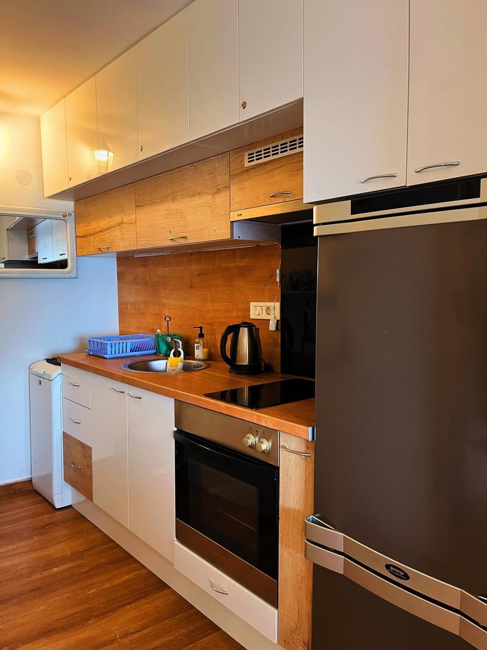 Coffee/tea facilities, Kitchen or kitchenette, dishwasher, minibar, pet friendly, stove, toaster