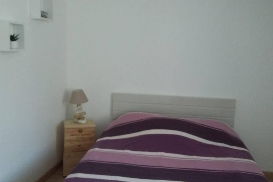 CHARMANTE MAISON PAISIBLE 6 PERSONNES House in Vendays-Montalivet