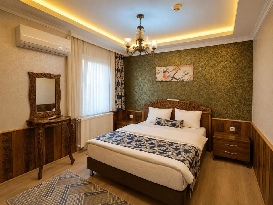 Bed, Bedroom, air conditioner