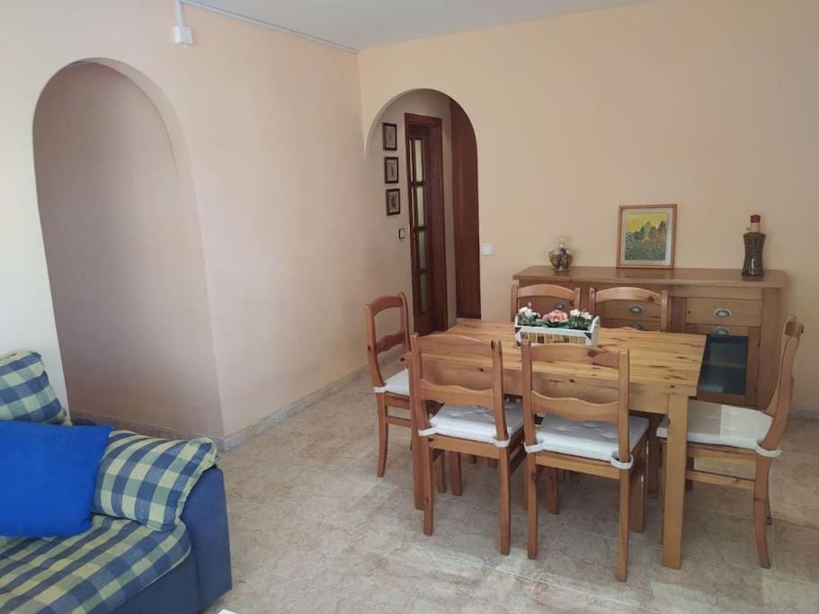 Apartamento Primera Línea de Playa Port-Segur Apartment in Baix Penedès