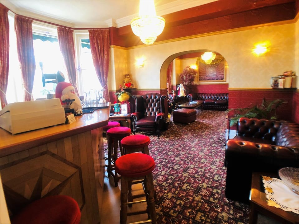 Lounge or bar