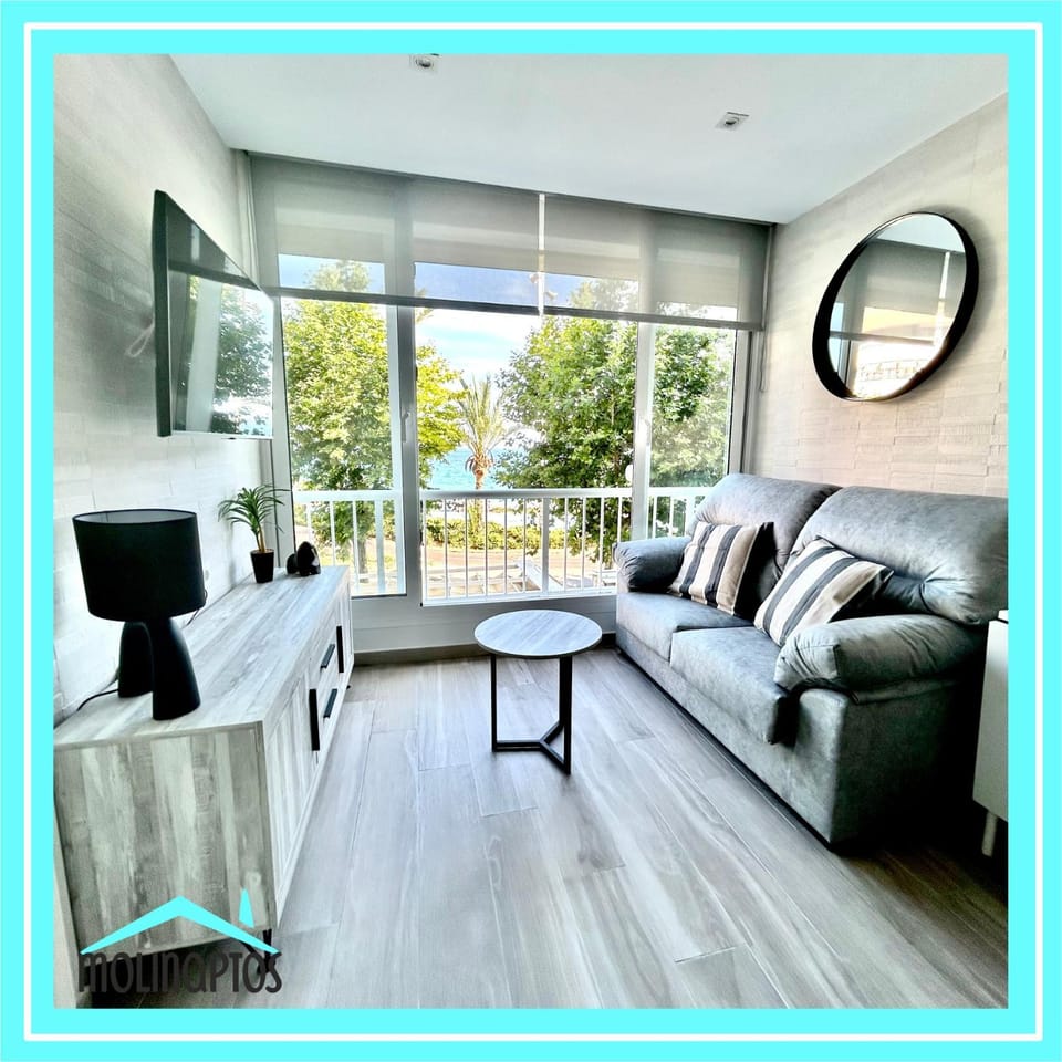 View (from property/room), Living room, Sea view