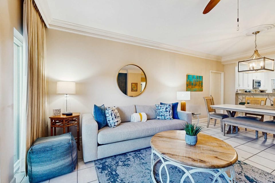 TOPS'L Summit 107b Apartment in Miramar Beach