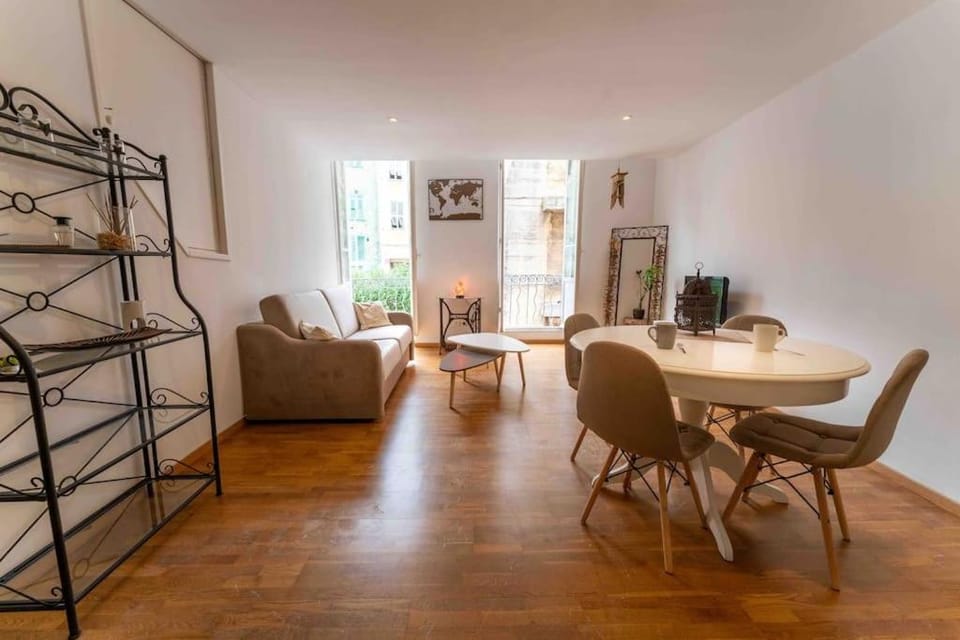 Studio au coeur du Vieux Nice proche de la Mer Apartment in Nice