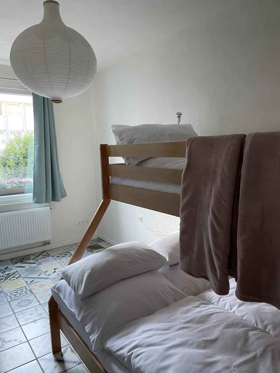 Bed, Photo of the whole room, Bedroom, internet